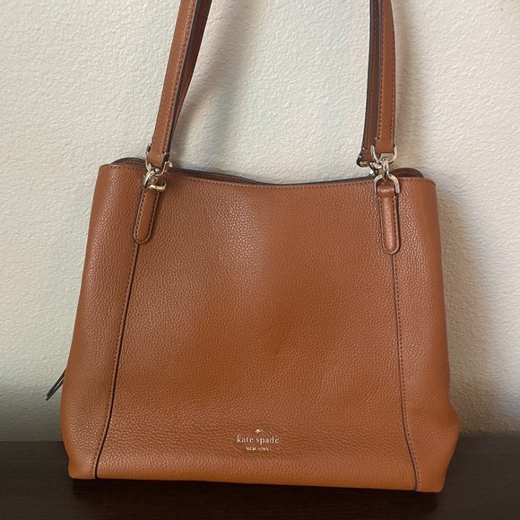 kate spade Handbags - Kate Spade Leila Medium Triple Compartment Shoulder Bag